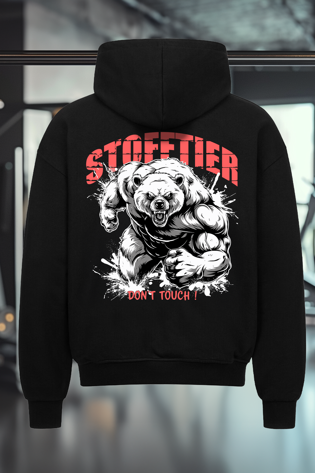 Übergroßer Zipper-Hoodie in der Farbe schwarz. Der Oversized Zipper ist in den Größen S bis 4XL erhältlich. Der Stoff ist aus schwerer Baumwolle und hat ein Gewicht von 430 GSM. Der Reißverschluss besteht aus 100 % Baumwolle. Der ideale Hoodie für alle Bodybuilder und Kraftsportler. Wir verwenden eine umweltfreundliche Verpackung.