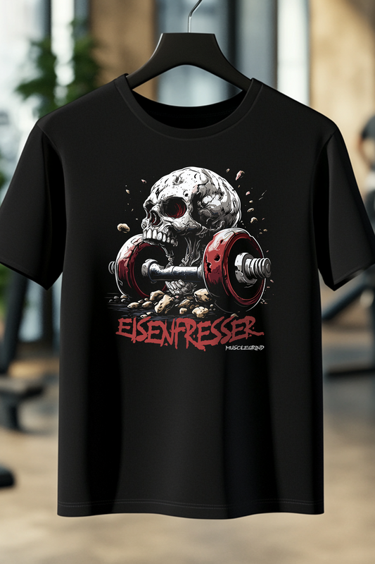 T-SHIRT in der Farbe Schwarz. Das Shirt ist in den Größen XXS bis 5XL erhältlich. Der Stoff hat ein Gewicht von 180 GSM und ist aus 100 % gekämmter, ringgesponnener Bio-Baumwolle. Das ideale T-Shirt für alle Bodybuilder und Kraftsportler.