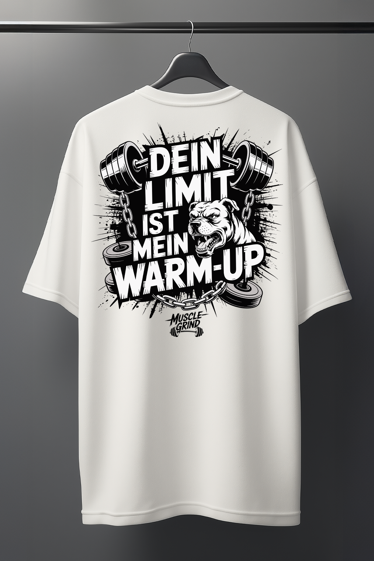 Die übergroßen Shirts in Premiumqualität für Bodybuilder. Das Oversized Shirt ist in den Größen XS bis 4XL erhältlich. Der Stoff ist aus schwerer Baumwolle und hat ein Gewicht von 240 GSM. Er besteht aus 100 % Baumwolle. Das ideale Shirt für alle Bodybuilder und Kraftsportler. Wir verwenden nur umweltfreundliche Verpackungen.