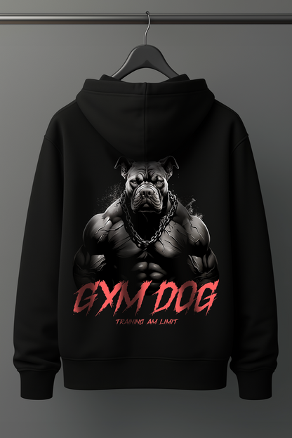 Der schwarze Oversized Hoodie ist ideale für alle, die Bodybuilding, Kraftsport und Fitness mit Leidenschaft leben. Der lockere Schnitt bietet maximale Bewegungsfreiheit, perfekt für Brusttraining, Kreuzheben, Schulter-Workouts oder Kniebeugen. Der Hoodie hält dich warm beim Aufwärmen und sorgt für Komfort nach intensiven Trainingseinheiten. Ein Must-Have für den echten Gym-Lifestyle. Der Hoodie ist robust, sportlich und gleichzeitig stylisch. Damit bist du im Gym und auf der Straße ein echter Hingucker.