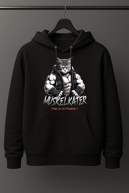 Hoodie in der Farbe schwarz. Der Hoodie ist in den Größen S bis 4XL erhältlich. Der Stoff ist aus Heavy Cotton und hat ein Gewicht von 280 GSM. Er besteht aus 80% Baumwolle und 20% Polyester. Der ideale Hoodie für alle Bodybuilder und Kraftsportler. Wir verwenden eine Umweltfreundliche Verpackung.