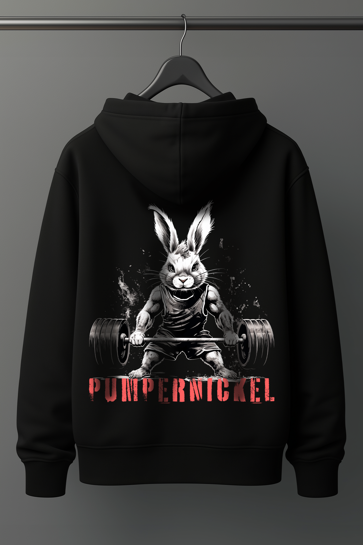 Der schwarze Oversized Hoodie ist ideale für alle, die Bodybuilding, Kraftsport und Fitness mit Leidenschaft leben. Der lockere Schnitt bietet maximale Bewegungsfreiheit, perfekt für Brusttraining, Kreuzheben, Schulter-Workouts oder Kniebeugen. Der Hoodie hält dich warm beim Aufwärmen und sorgt für Komfort nach intensiven Trainingseinheiten. Ein Must-Have für den echten Gym-Lifestyle. Der Hoodie ist robust, sportlich und gleichzeitig stylisch. Damit bist du im Gym und auf der Straße ein echter Hingucker.